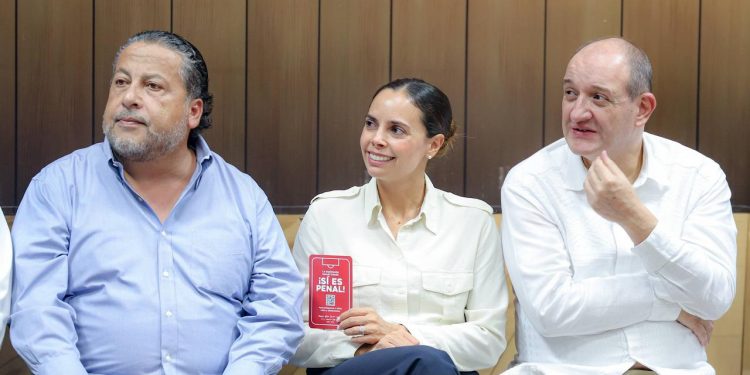 Ana Paty Peralta se suma al lanzamiento de campaña contra explotación infantil en Quintana Roo
