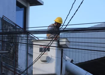 CFE intensifica trabajos para reducir los apagones en Cancún y Quintana Roo