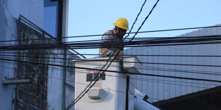 CFE intensifica trabajos para reducir los apagones en Cancún y Quintana Roo