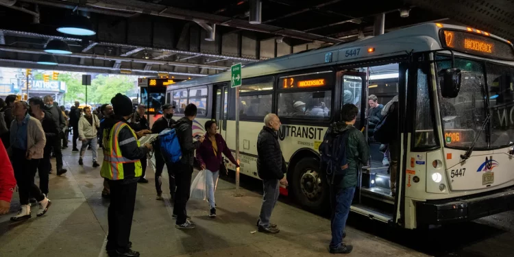 Atascos en Nueva York por el partido entre Francia y Suecia