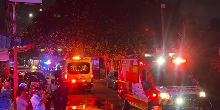 Cancún: explosión en casa deja tres heridos graves y un menor fallecido en la región 219