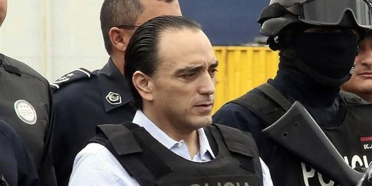 Conflicto judicial retrasa salida de prisión de Roberto Borge