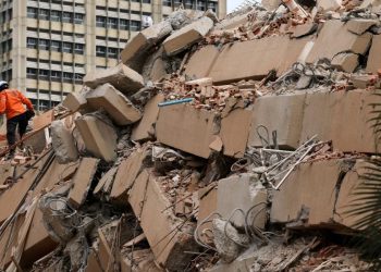 Rescate en Venezuela tras terremotos de magnitud 7.2 y 7.5