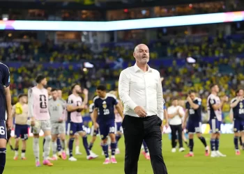 Steve Clarke renuncia como seleccionador de Escocia tras eliminación