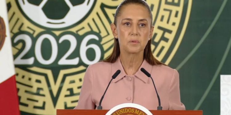Sheinbaum mantiene en duda su visita al Zócalo previo al arranque del Mundial
