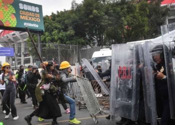 Liberan a los 12 detenidos tras protestas durante el Mundial en CDMX