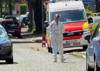Tiroteo en el norte de Alemania deja cinco muertos y un detenido