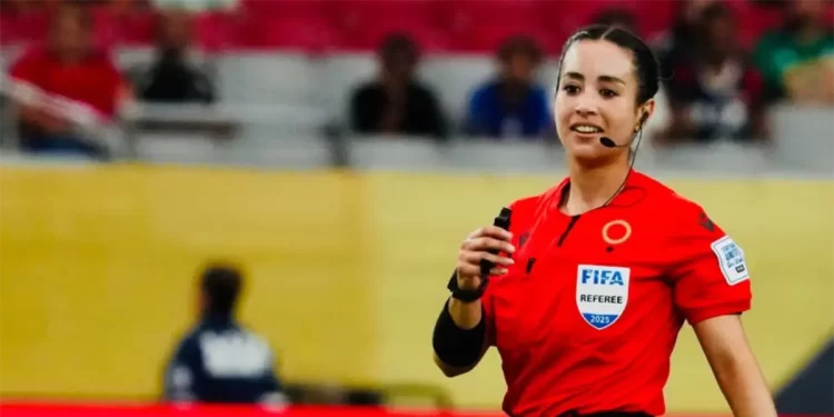 Katia Itzel García dirigirá partido del Mundial 2026