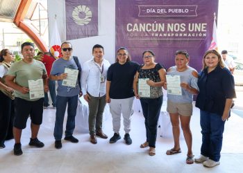 Aprovechan ciudadanos en “Día del Pueblo” más de 130 trámites y servicios