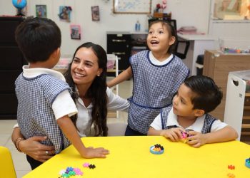 Ana Paty Peralta reafirma atención integral para niñas, niños y adolescentes