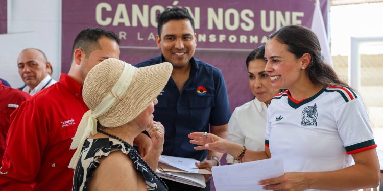 Ana Paty Peralta anuncia programa de regularización de construcciones en el Día del Pueblo