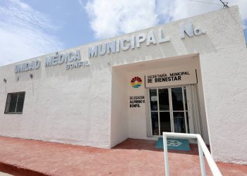Ayuntamiento de BJ amplía servicios médicos gratuitos para familias cancunenses