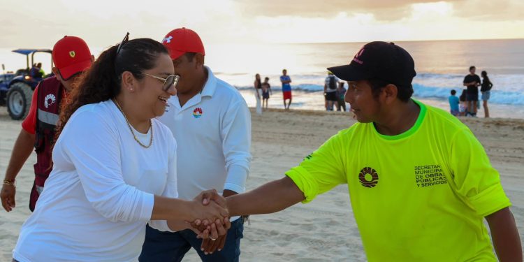 Ayuntamiento refuerza limpieza permanente para conservar playas públicas de Cancún