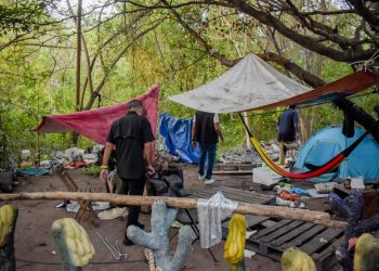 Refuerza Ayuntamiento de BJ atención social en avenida Chichén Itzá