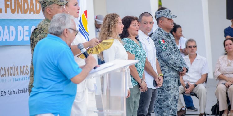 Ayuntamiento de BJ conmemora el Día del Fundador de Cancún