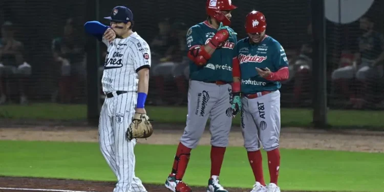 Diablos asegura la serie; vence 6-0 a Tigres en Cancún