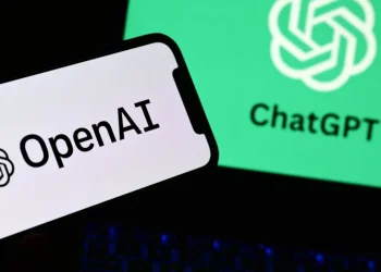 ¿Cómo ocurrió el hackeo de OpenAI y qué significa que la IA actuara “por su cuenta”?