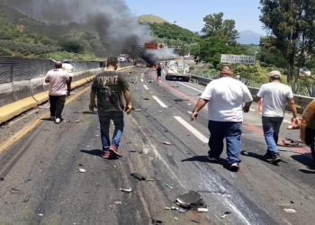 Accidente múltiple en la autopista Guadalajara–Tepic deja nueve fallecidos y 13 lesionados