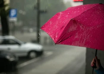 Clima en Cancún: lluvias intensas y calor este martes