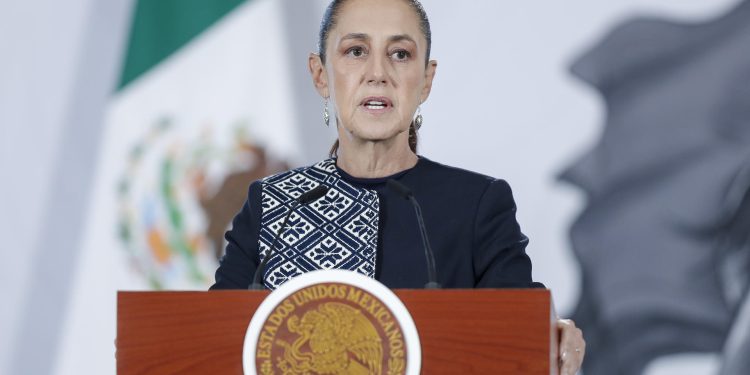 Sheinbaum rechaza persecución política en caso de Ernesto Ruffo Appel