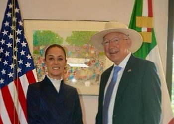 “No fue nuestro avión ni nuestra operación”: Ken Salazar responde por caso de “El Mayo” Zambada