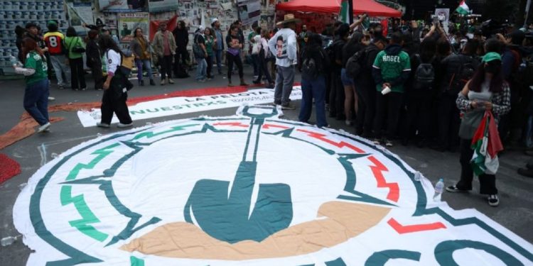 Madres buscadoras protestarán durante el México vs Inglaterra en CDMX