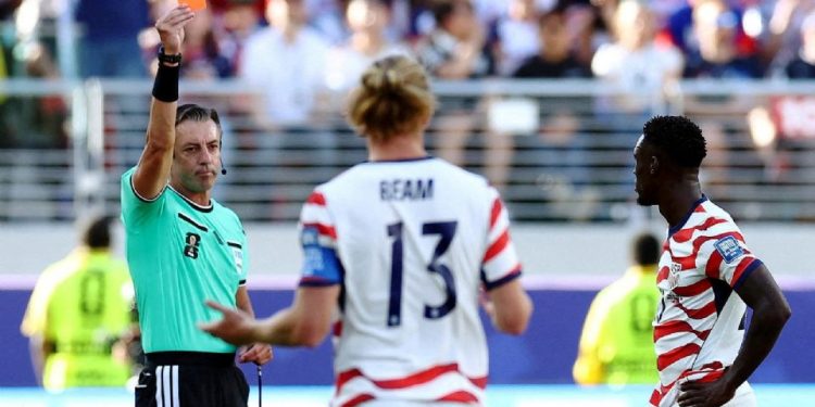 Trump reconoce que pidió revisar la roja a Balogun y celebra decisión de la FIFA