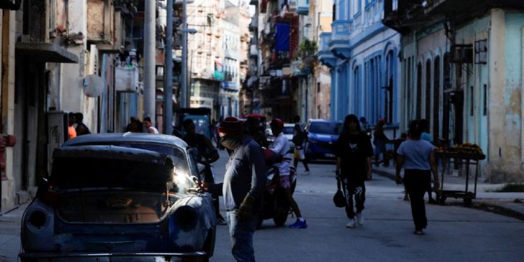 Cuba sufre apagón total y deja a toda la isla sin luz por tercera vez en el año