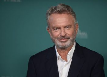 Muere Sam Neill, actor de “Jurassic Park”; su familia informó que fue inesperado