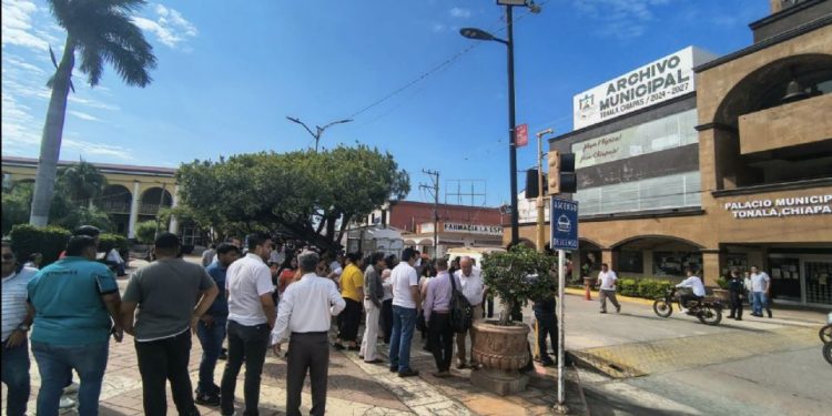 Activan alerta de tsunami en costas del Pacífico tras sismos registrados en Chiapas