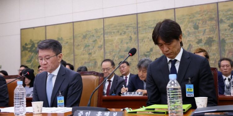 Parlamento interroga a exentrenador y exdirigente de Corea del Sur por eliminación en el Mundial 2026