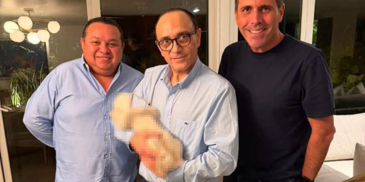 Reaparece Roberto Borge tras continuar proceso en casa