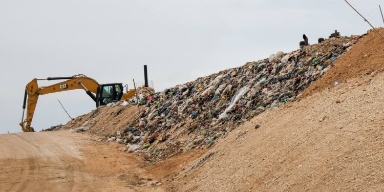 Refuerza Cancún operación de residuos con nueva báscula de 80 toneladas