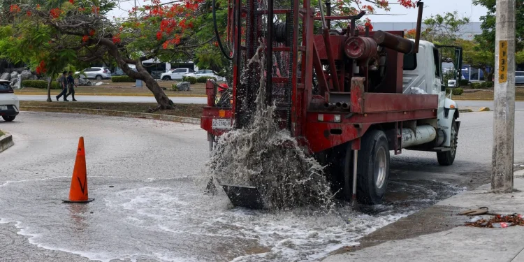 Realiza Gobierno de BJ mantenimiento pluvial ante temporada de lluvias