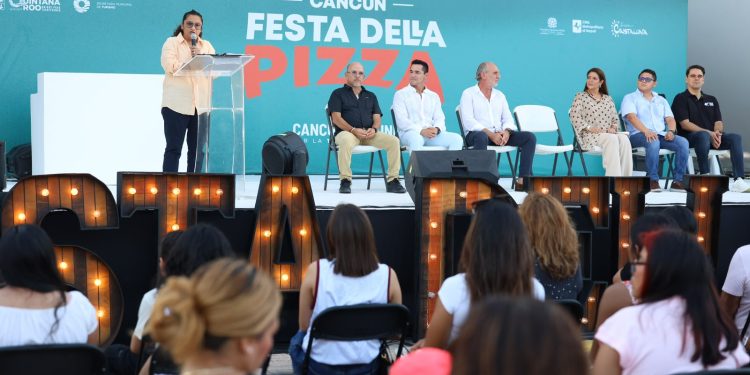 Inicia con éxito la “Cancún Festa della Pizza”