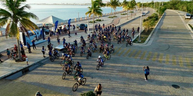 Fomenta Ayuntamiento de BJ convivencia familiar entre policías