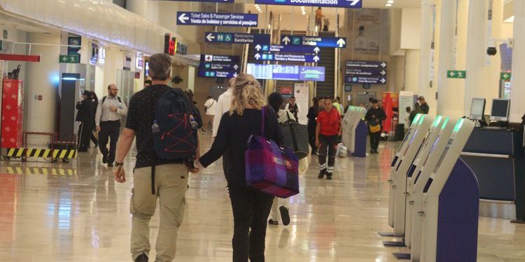Canadá lidera la ruta aérea con más pasajeros hacia Cancún