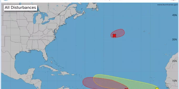 Autoridades de Quintana Roo vigilan tres zonas de baja presión en el Atlántico