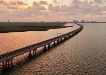 Cancún: Puente Nichupté reduce 50% el tráfico en Kilómetro 0