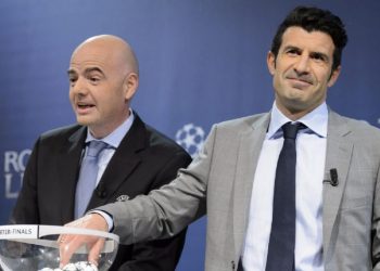 Luis Figo pide la renuncia de Infantino a FIFA: “Es el comportamiento más bajo que he visto”