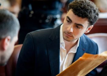 “Disparé al señor Thompson y murió”: Luigi Mangione se declara culpable del asesinato del CEO de UnitedHealthcare