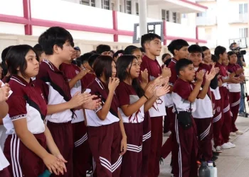 Ayuntamiento de Benito Juarez acerca el deporte a las escuelas