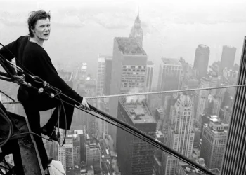 Philippe Petit y la travesía entre las Torres Gemelas: historia real