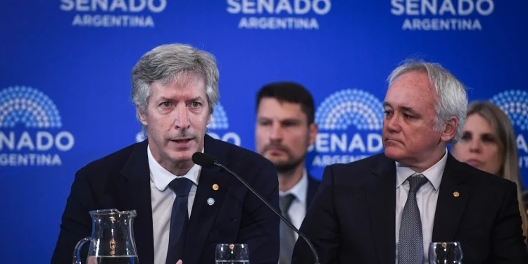 El oficialismo busca sesionar en el Senado para reformas clave