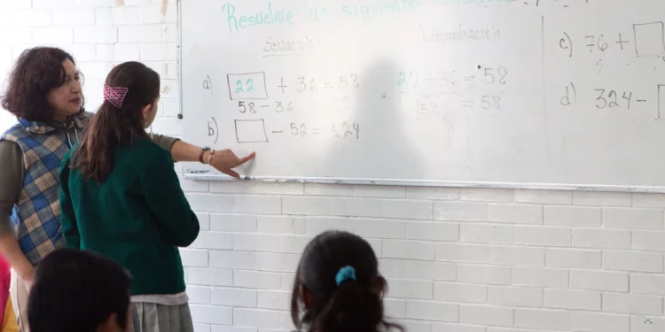 Mario Delgado destaca logros de la Nueva Escuela Mexicana en PISA