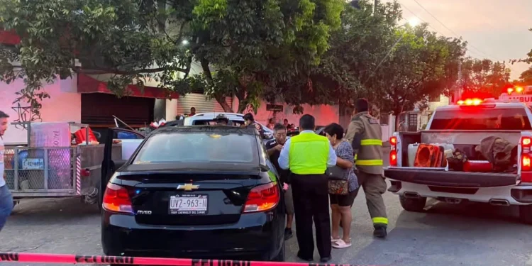 Accidente en Cancún deja mujer prensada en la región 520 de Cancún