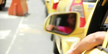 Medida del Ministerio de Transporte beneficia a taxistas en Colombia