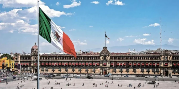 Ciudad de México y NL lideran en ingreso promedio por hogar