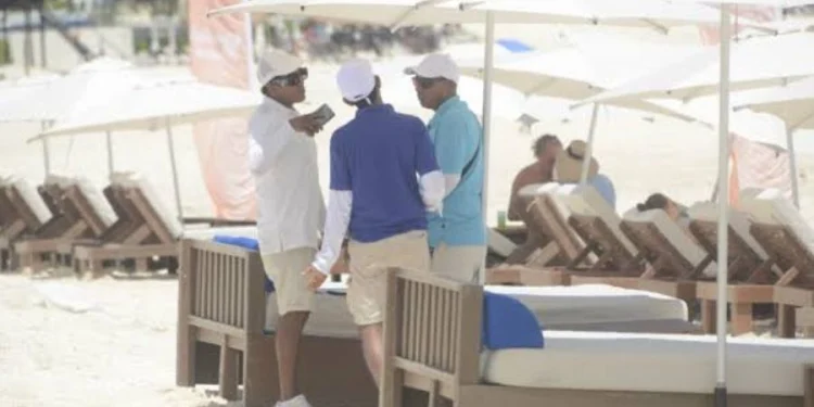 Temporada baja impulsa descansos solidarios en Cancún