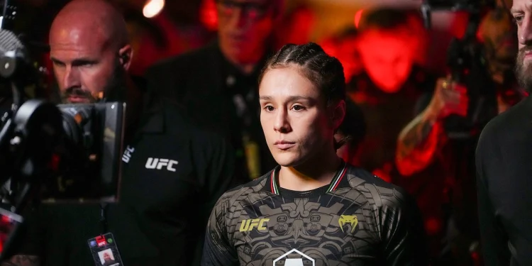 Alexa Grasso busca recuperar el campeonato mundial de UFC